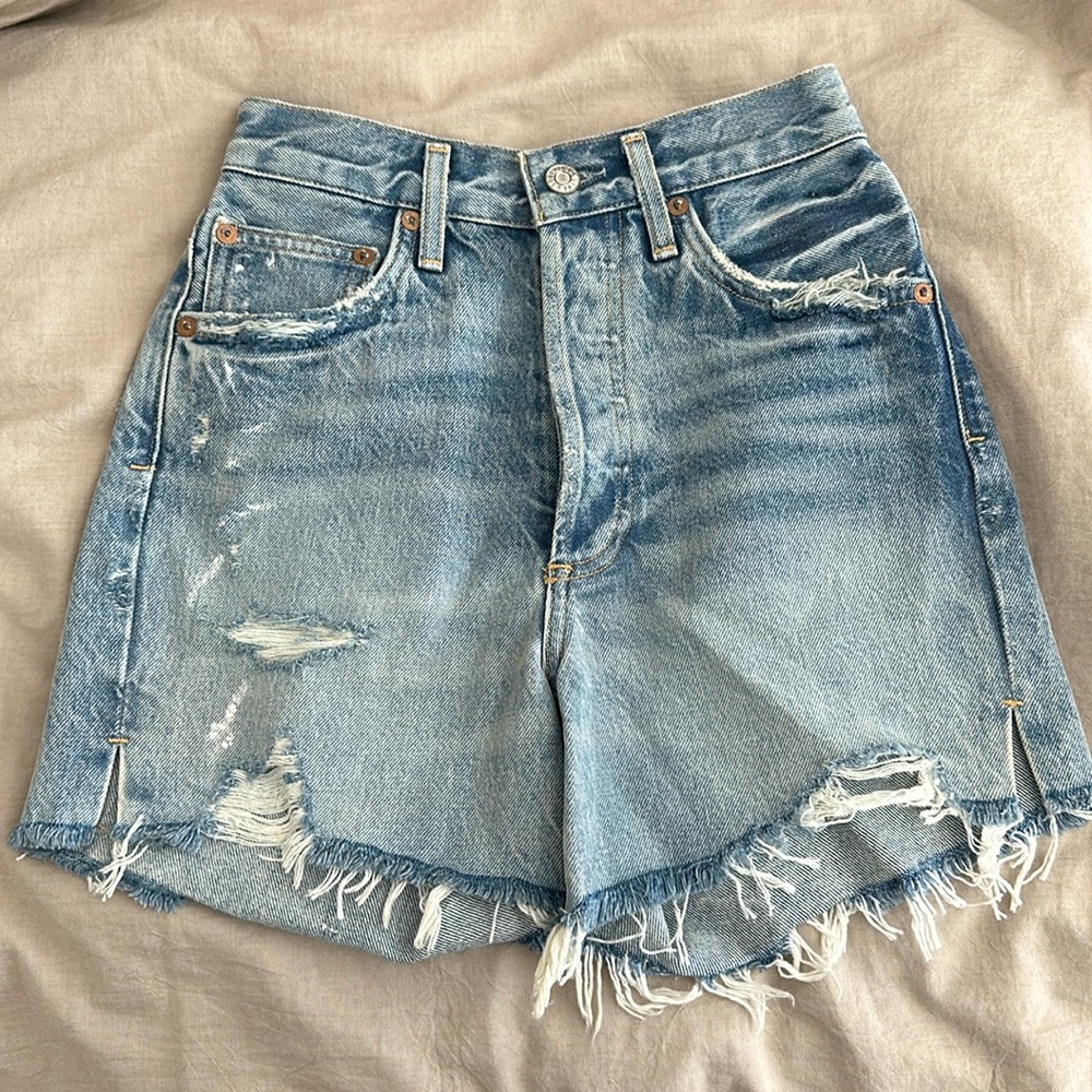 Never been worn AGOLDE denim shorts size 23